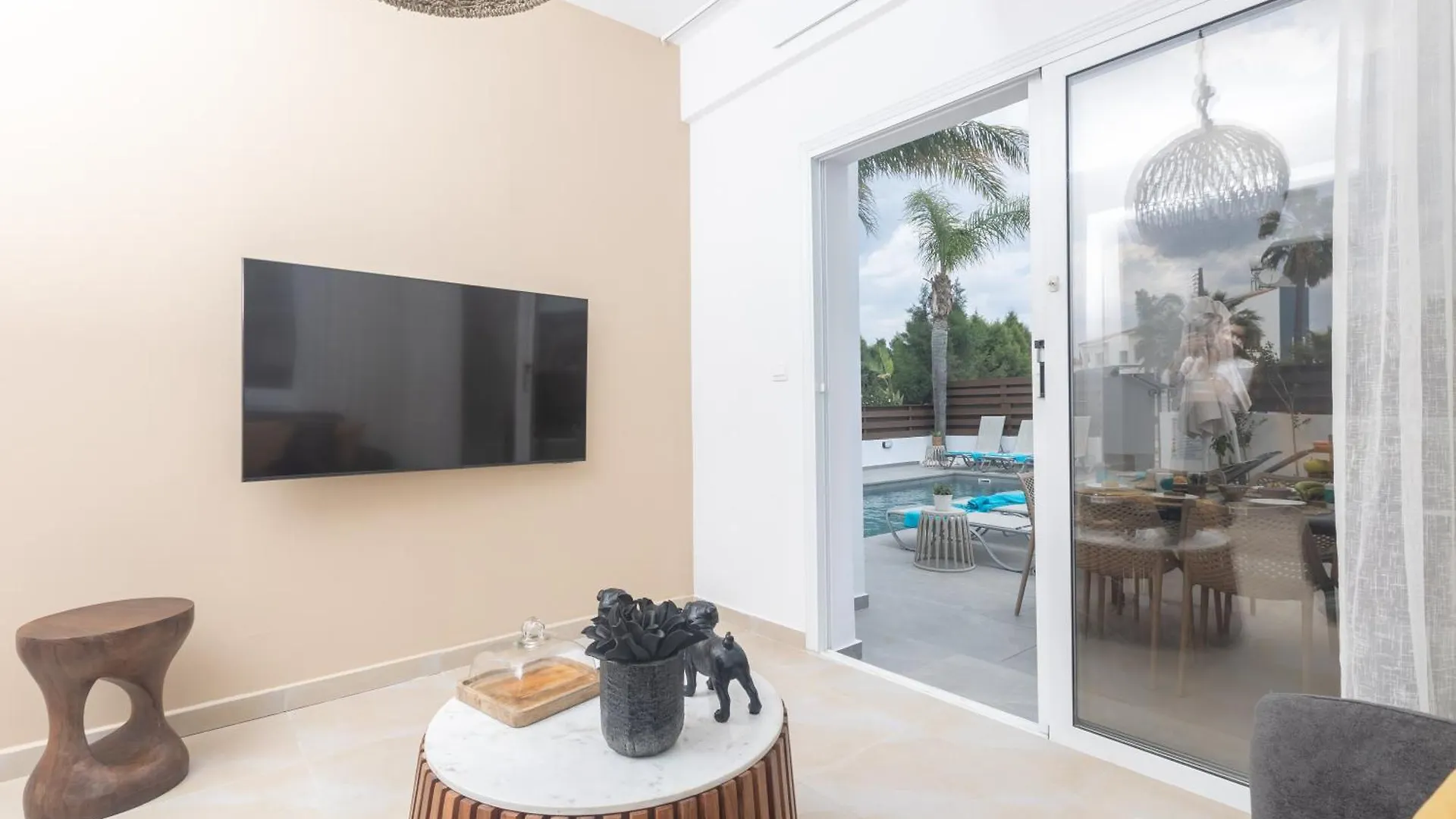 Evelmar Villa Protaras