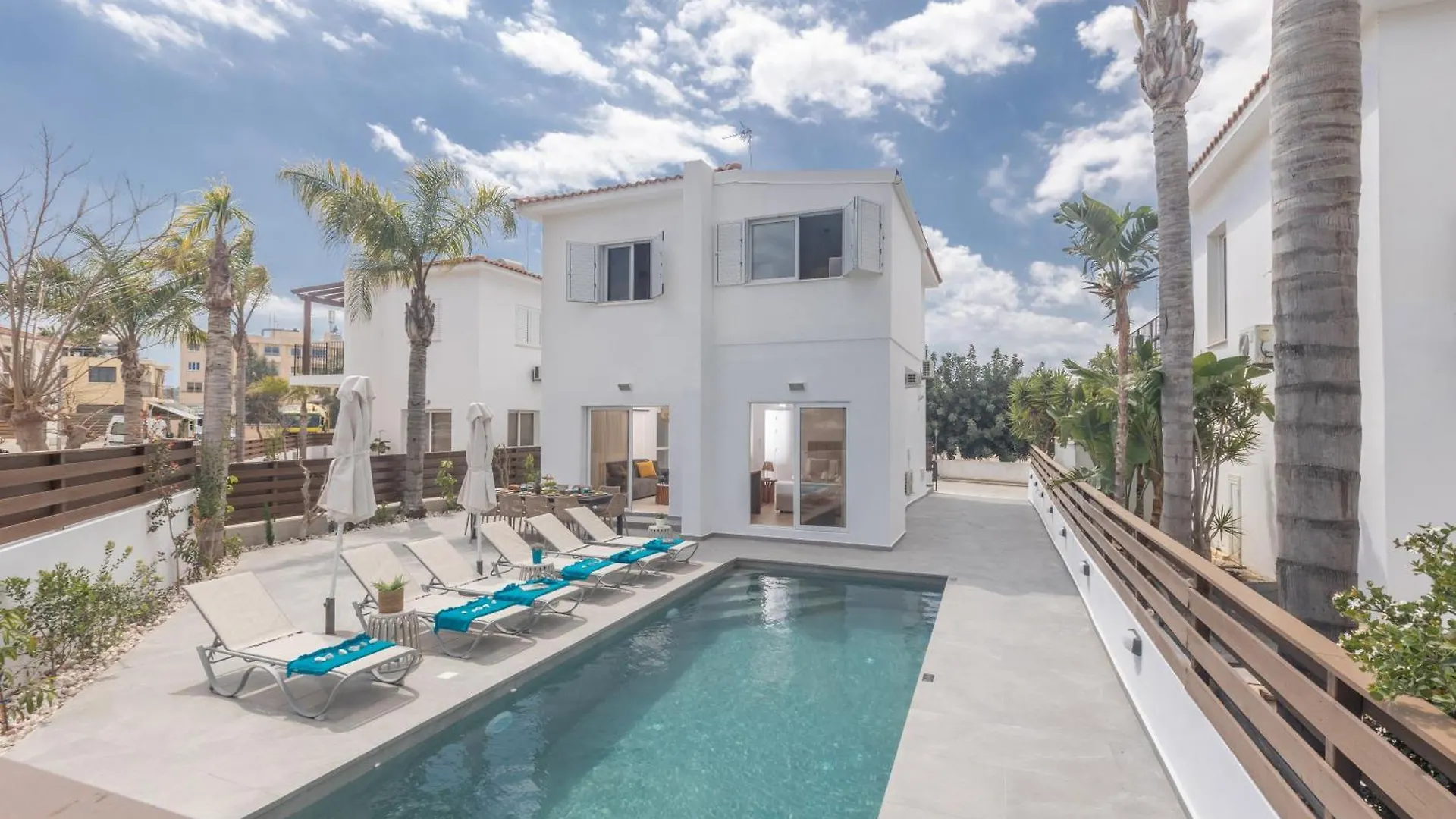 Evelmar Villa Protaras