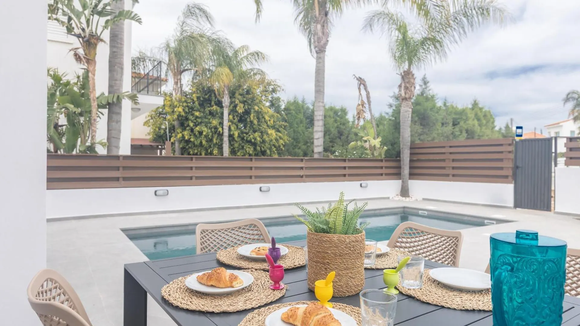Evelmar Villa Protaras