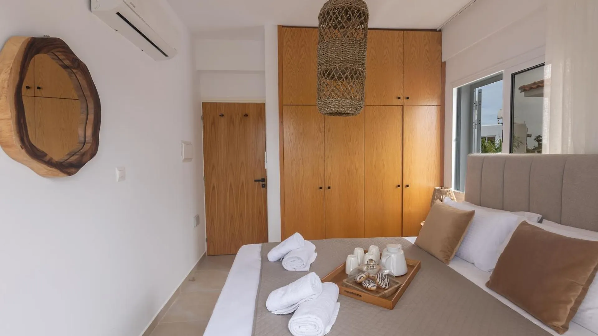 Evelmar Villa Protaras