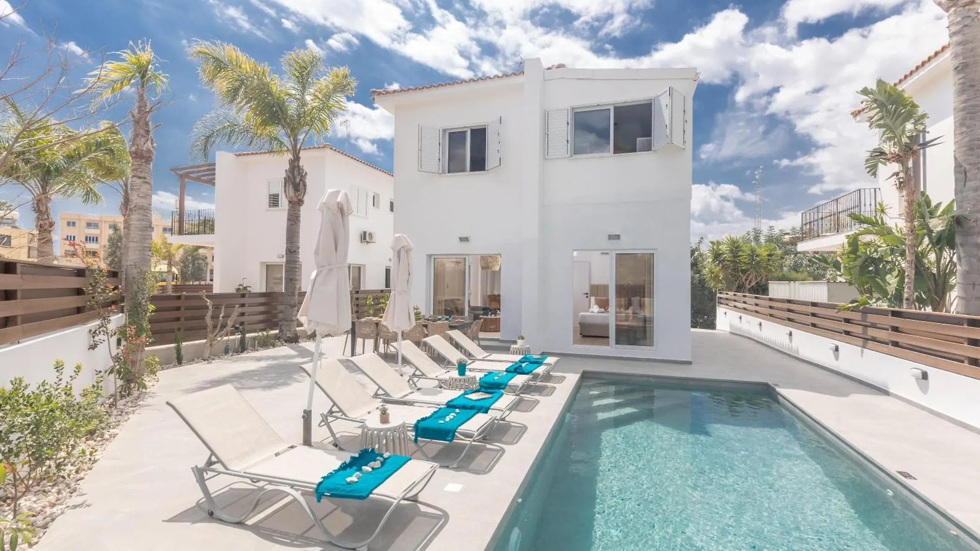 Evelmar Villa Protaras