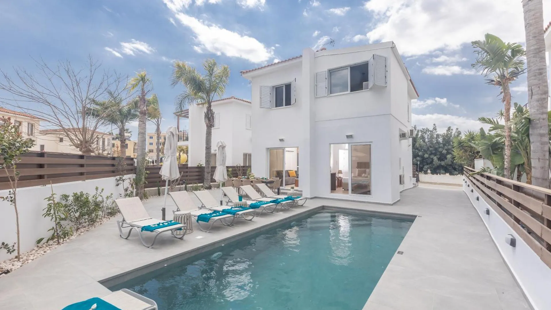 Evelmar Villa Protaras