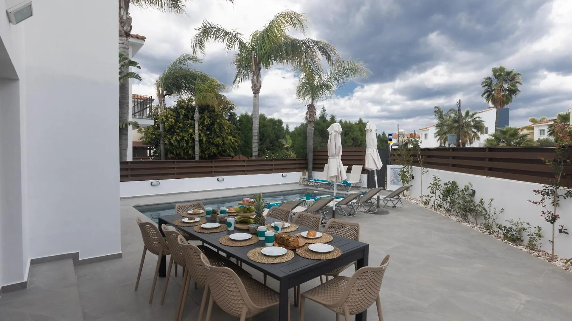 Evelmar Villa Protaras