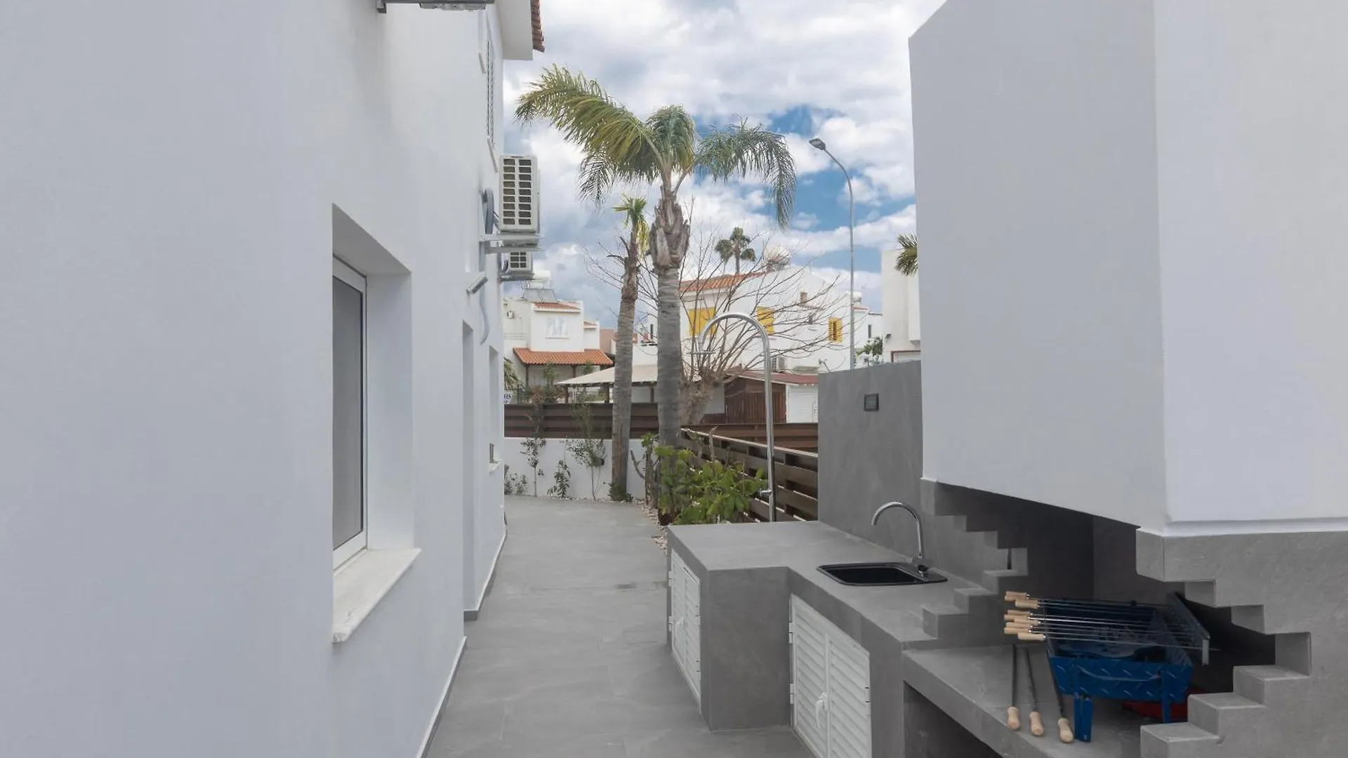 Evelmar Villa Protaras