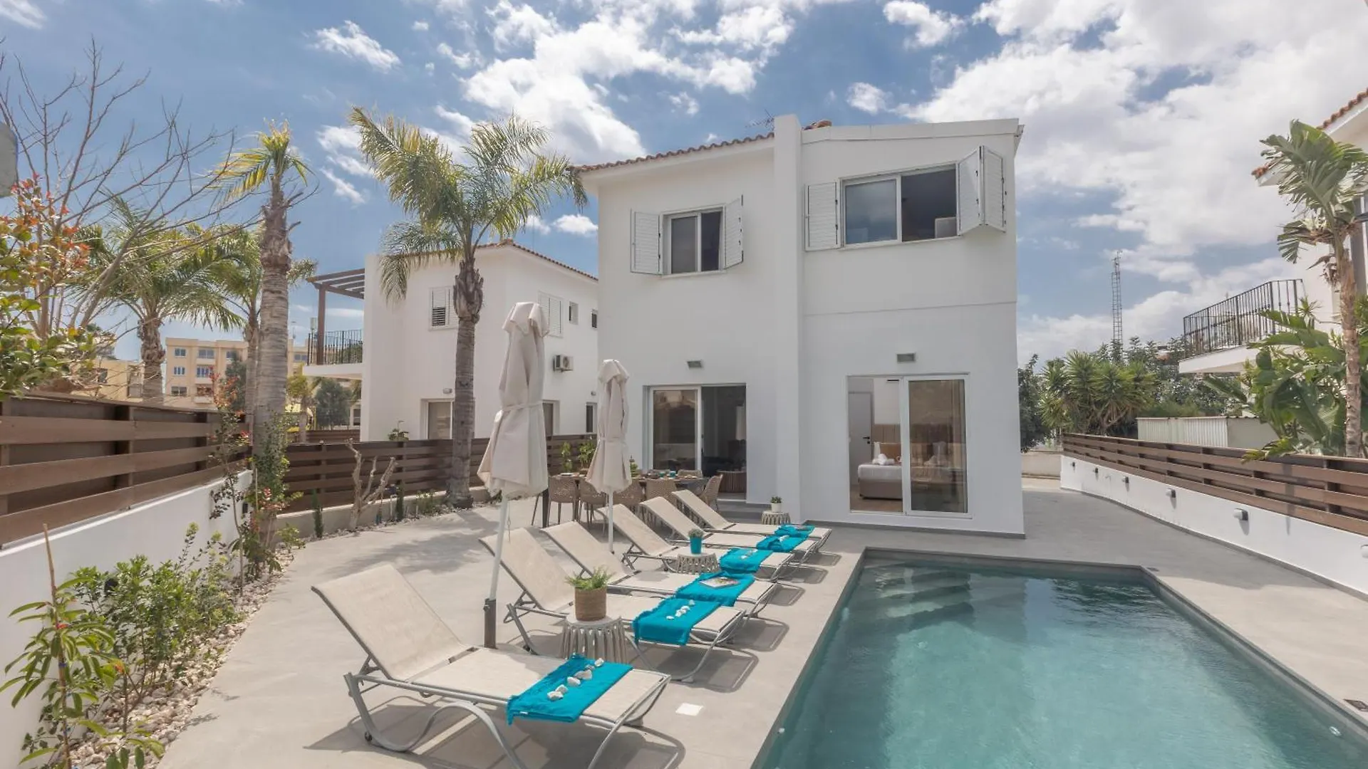 Evelmar Villa Protaras