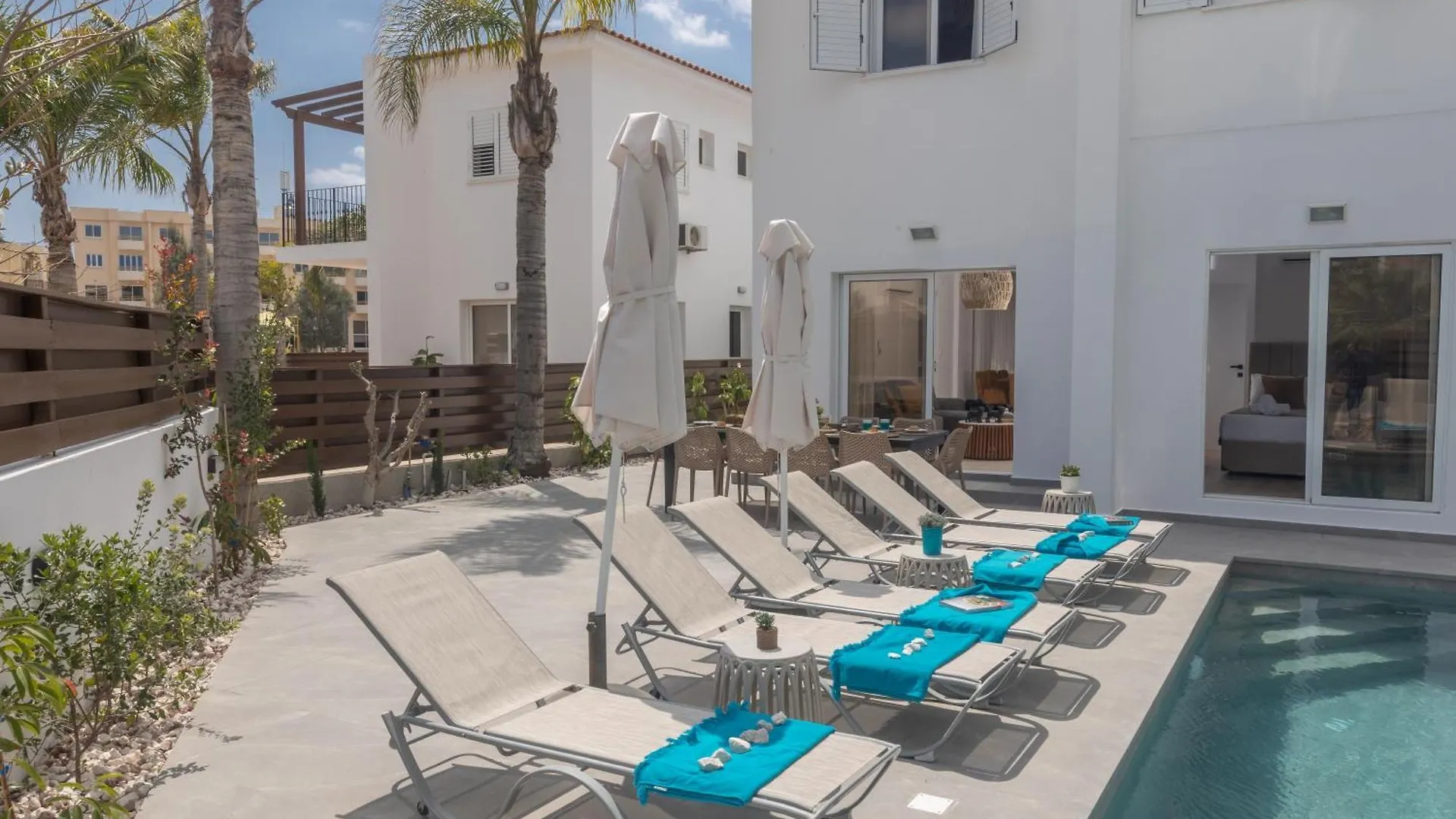 Evelmar Villa Protaras